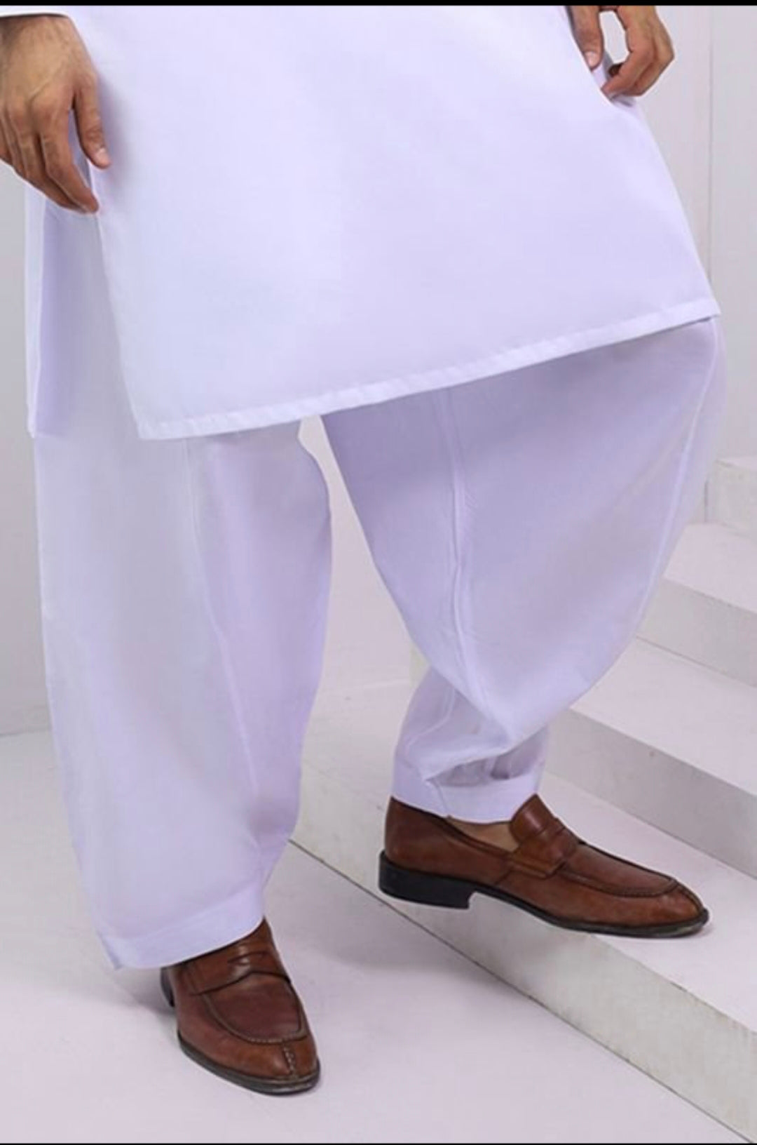 White Cotton Satin Latha(Special Limited Addition)